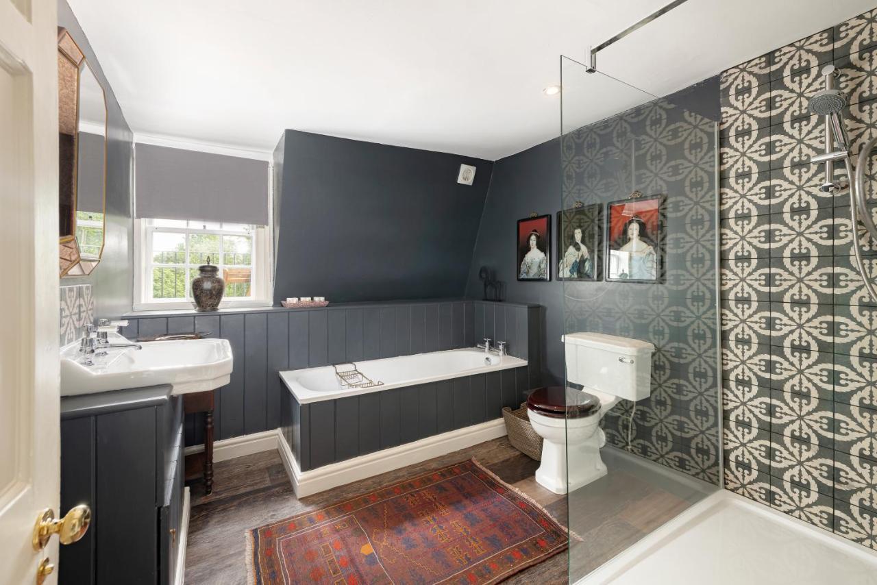 Central Apartment With Private Parking Bath Exterior foto